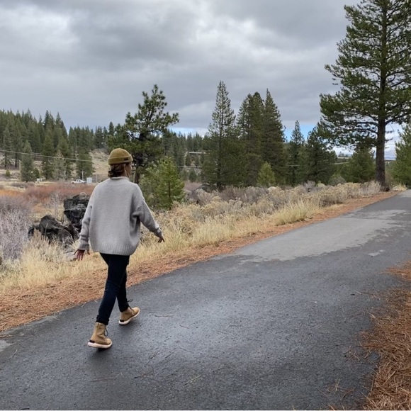 sorel explorer boot - Picture 3 of 7